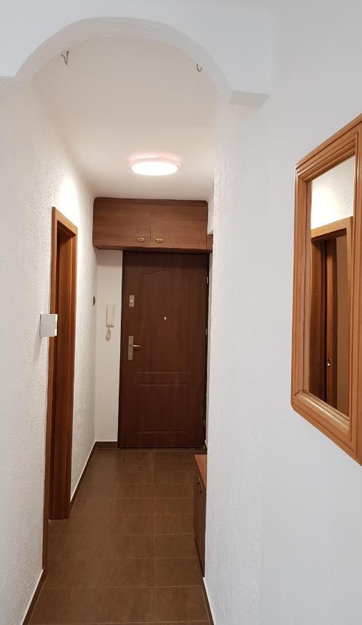 Apartament Centrum Przy Maxie Daire Tarnów Dış mekan fotoğraf